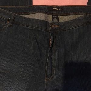 NWOT Women’s Plus Size Jeans Size 24T